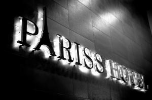 pariss hotel johor bahru