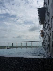 pariss hotel johor bahru