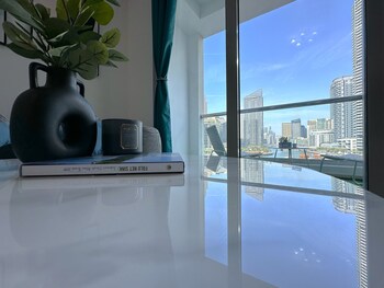 luxury brand new studio