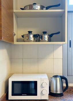 luxury brand new studio