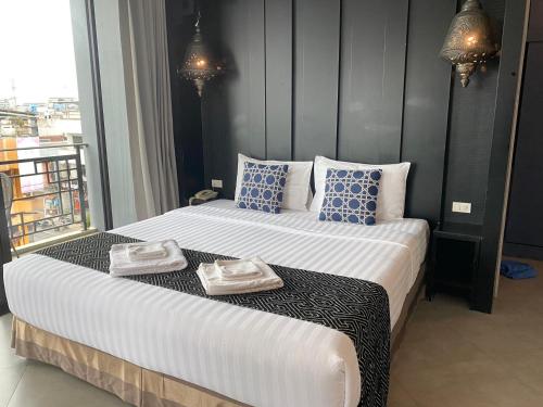 srisawara casa hotel