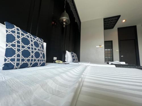 srisawara casa hotel