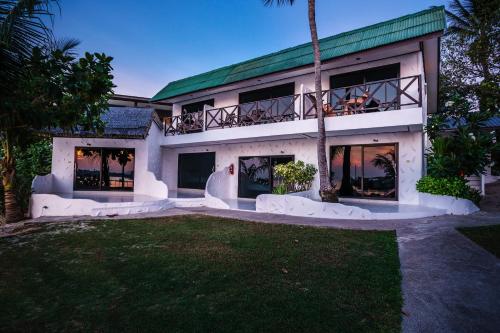 samui pier beach front resort