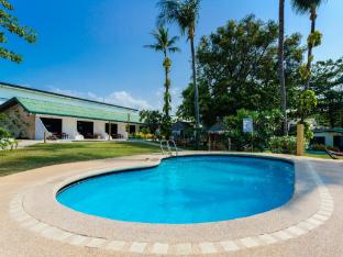 samui pier beach front resort