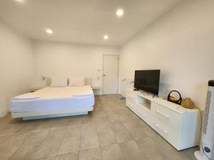 samui pier beach front resort