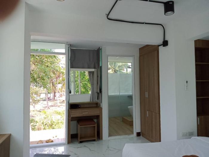 baan montra beach resort