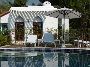 baan montra beach resort
