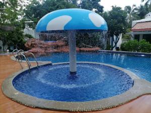 baan montra beach resort