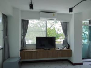 baan montra beach resort
