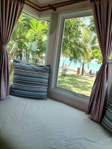 baan montra beach resort