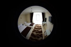 seref hotel