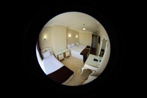 seref hotel