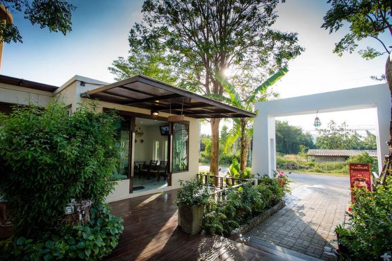 Il Mare Resort,Cha-Am>>Ban Nong Sua,4 star