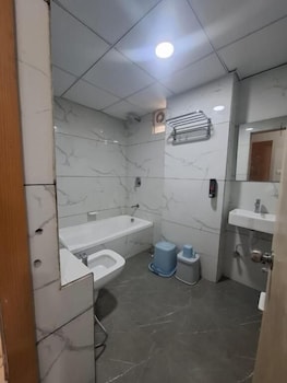 Hotel Kalyan Palace,,3 star