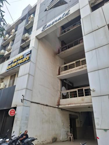 hotel kalyan palace