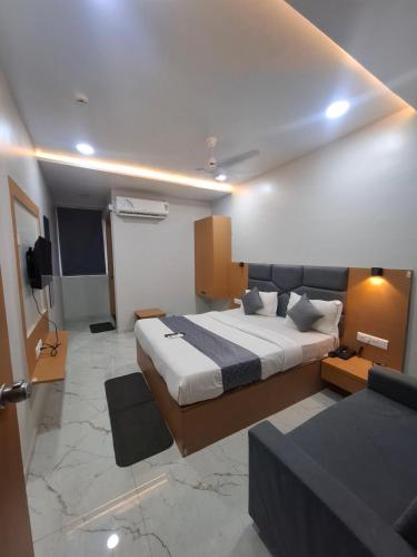 hotel kalyan palace