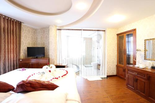 pho nui hotel