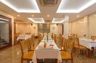iris hotel