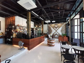 amara resort hua hin