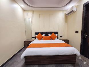 onlystay gsm near prem mandir