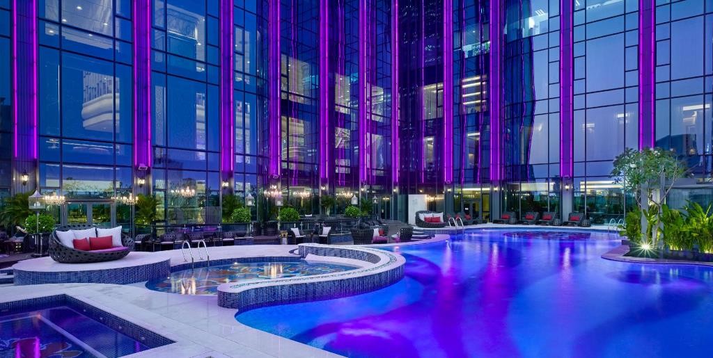 the reverie saigon residential suites