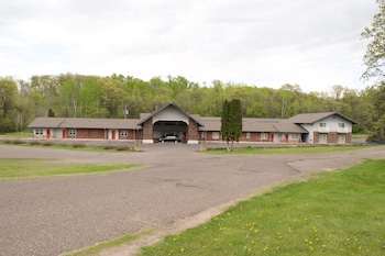 amerivu inn and suites st croix falls