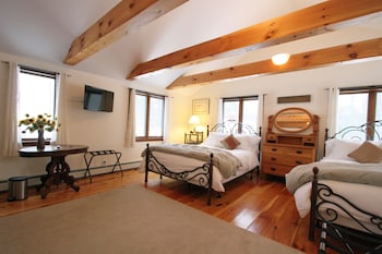 the old saco inn