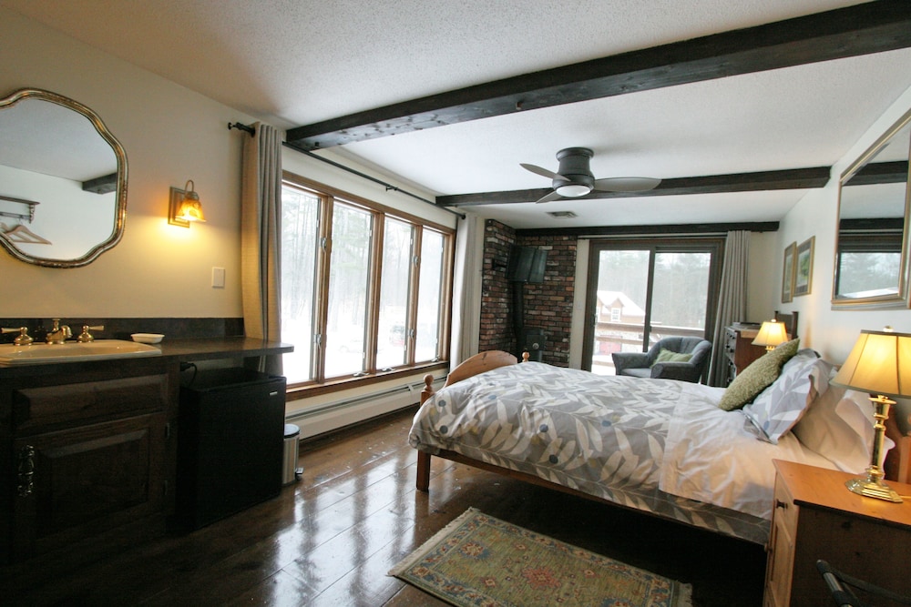 The Old Saco Inn,Cumberland County>>Bridgton,4 star