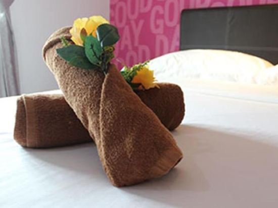 rose cottage hotel taman johor jaya