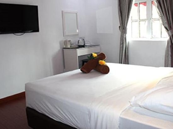 rose cottage hotel taman johor jaya