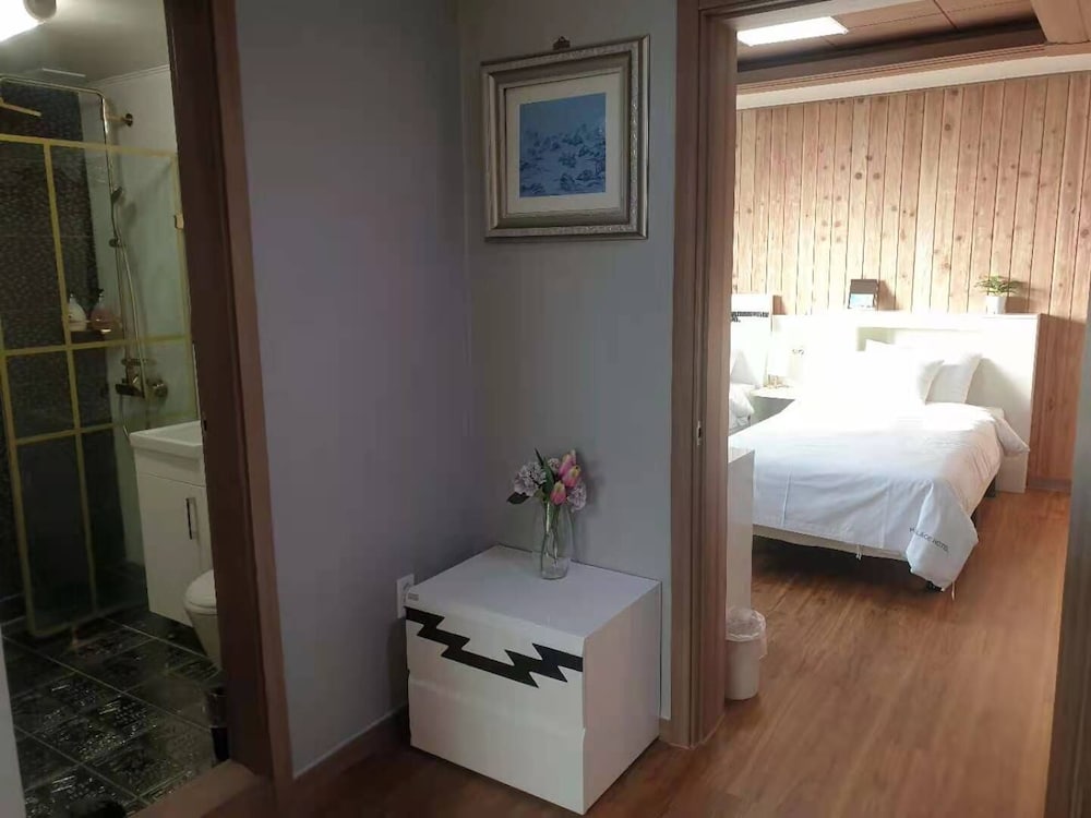 hy choi hostel
