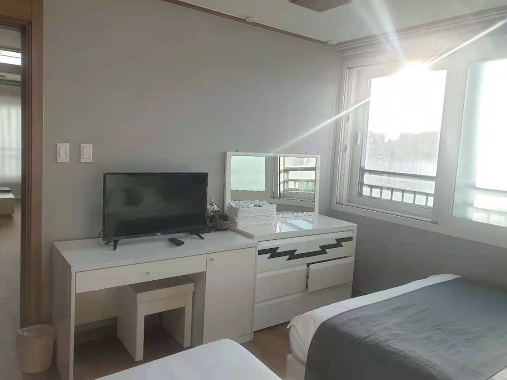 hy choi hostel