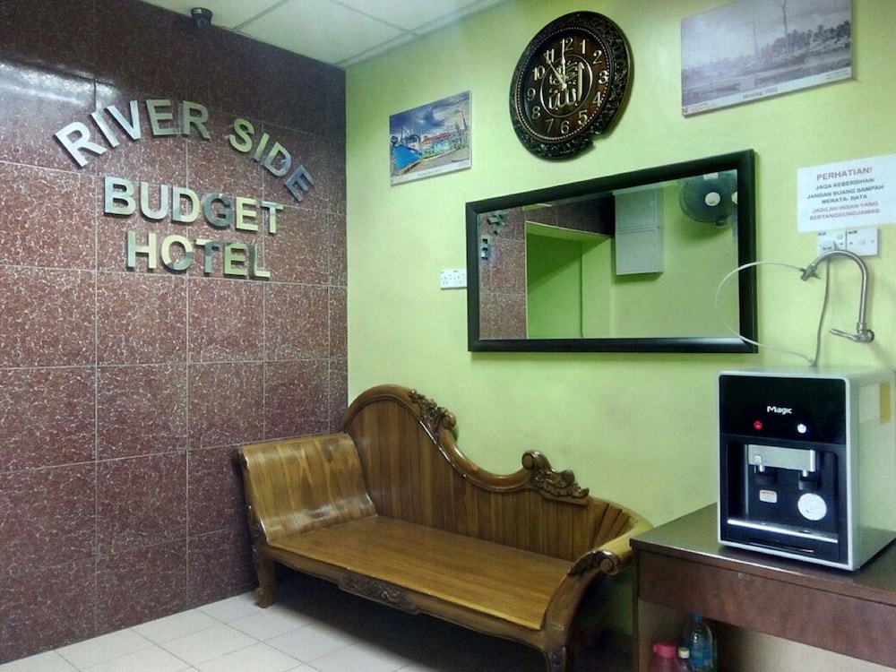 riverside hotel