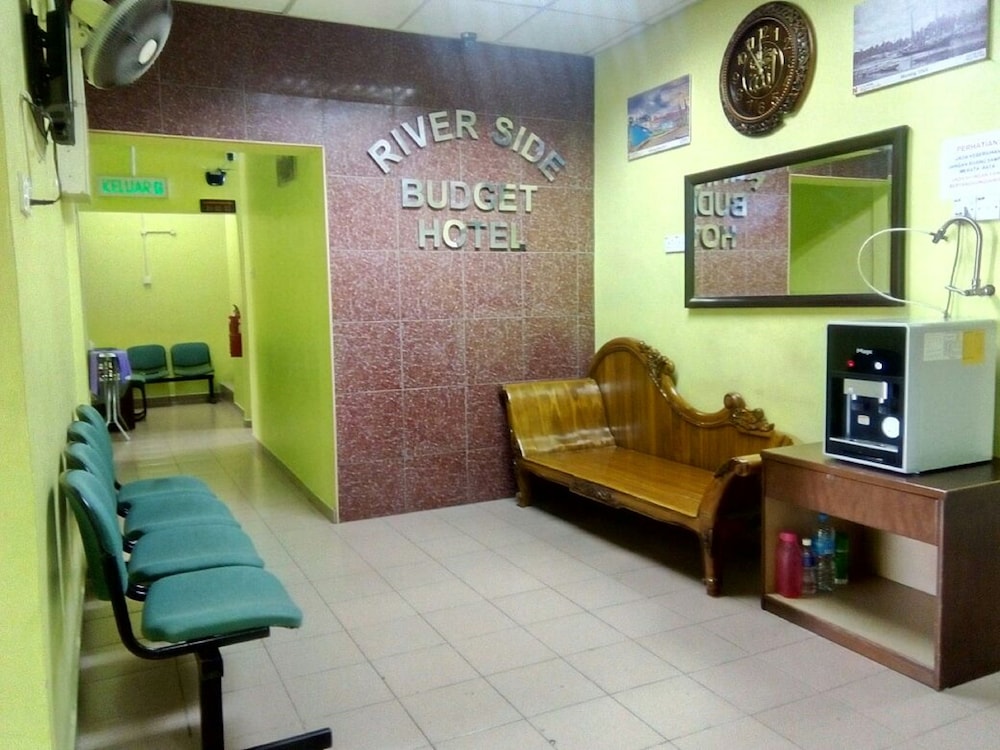 riverside hotel