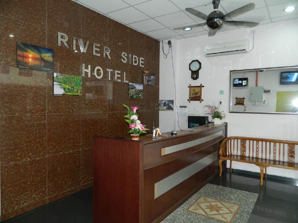 riverside hotel