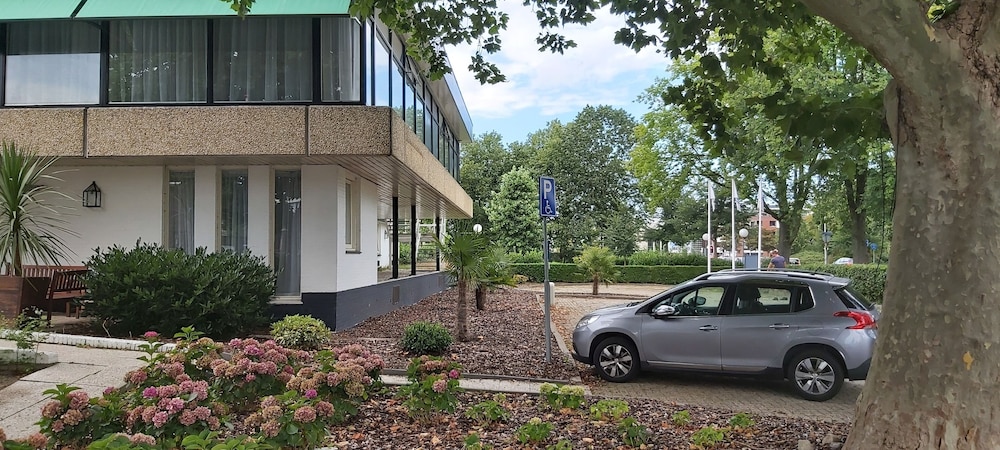 amsterdam airport hotel uithoorn