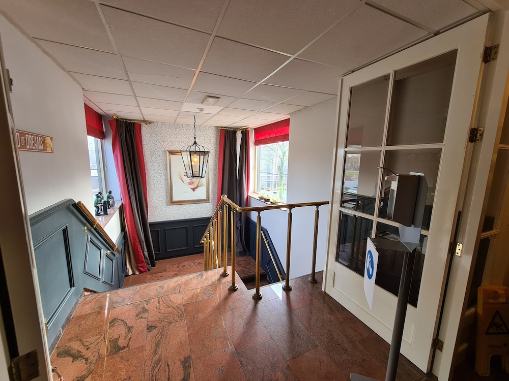 amsterdam airport hotel uithoorn