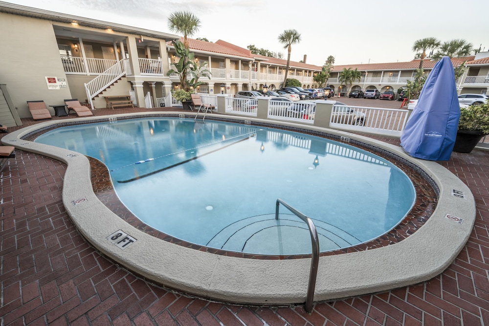 best western historic bayfront