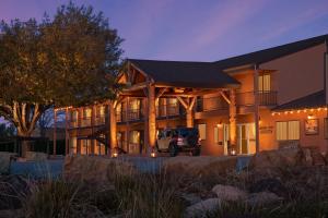 Capitol Reef Resort,Torrey>>Bicknell,4 star