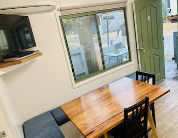 kanasta caravan park