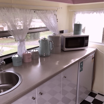 kanasta caravan park