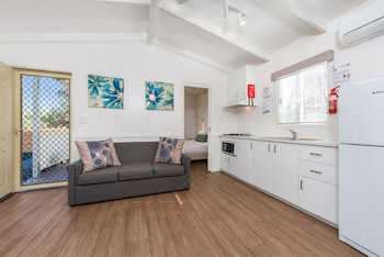 kanasta caravan park