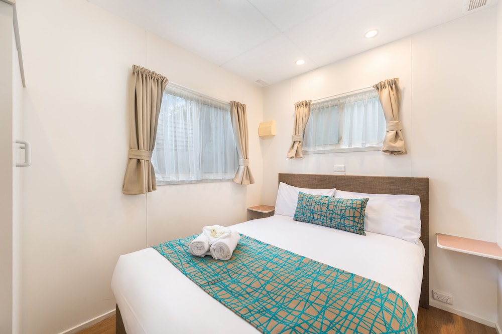 kanasta caravan park