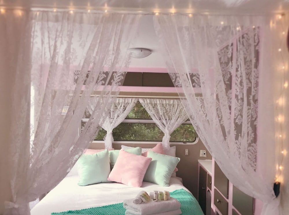 kanasta caravan park