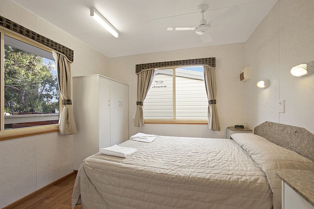 kanasta caravan park