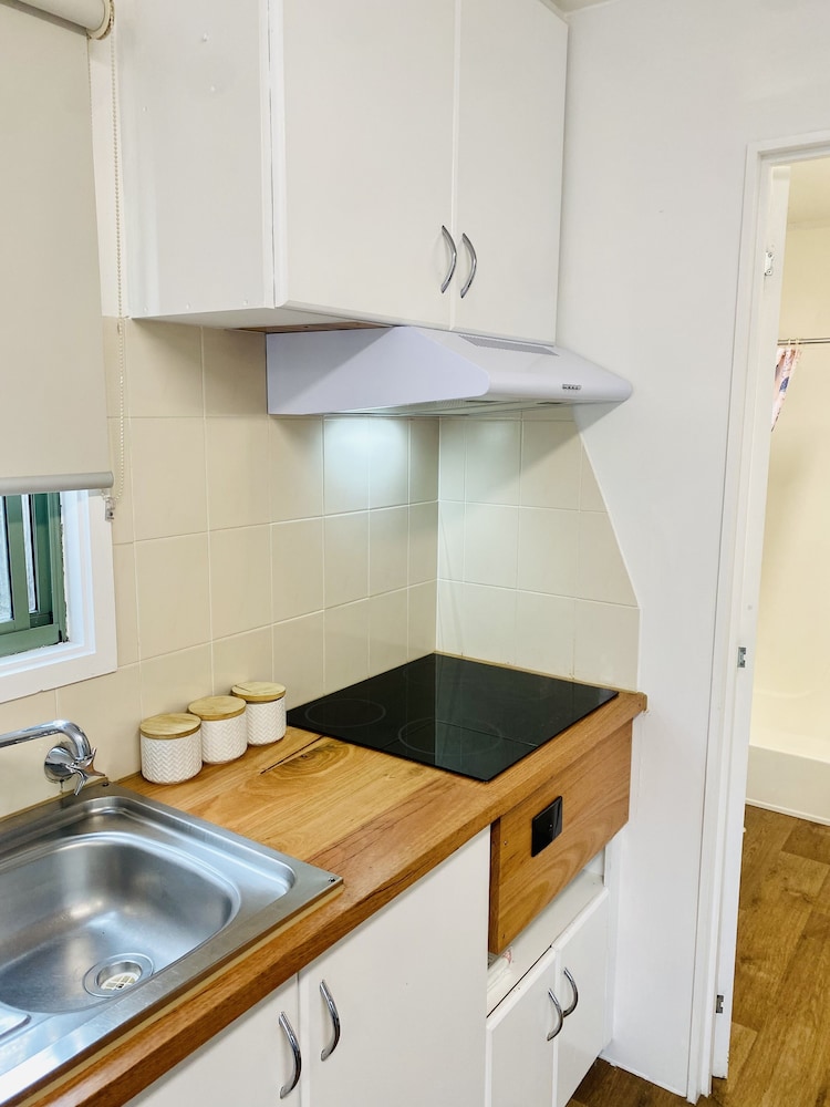 Kanasta Caravan Park,Geelong>>Boneo,3 star