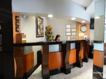 silver oaks suite hotel