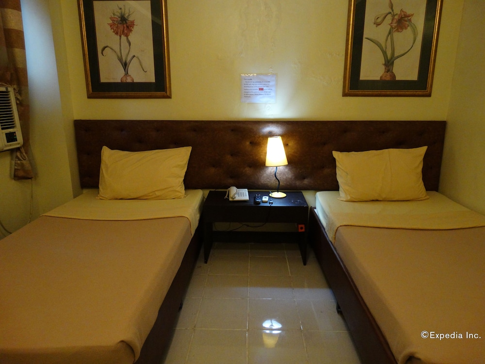 silver oaks suite hotel