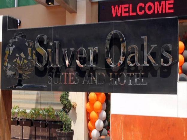 silver oaks suite hotel