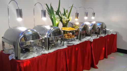 silver oaks suite hotel